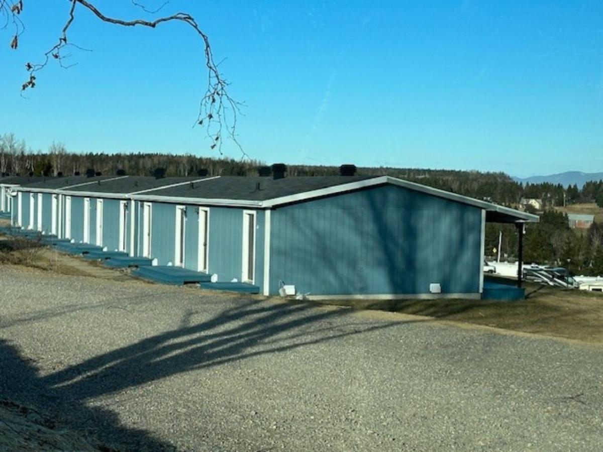 Hebergement Fort Prevel Saint Georges De Malbaie ภายนอก รูปภาพ