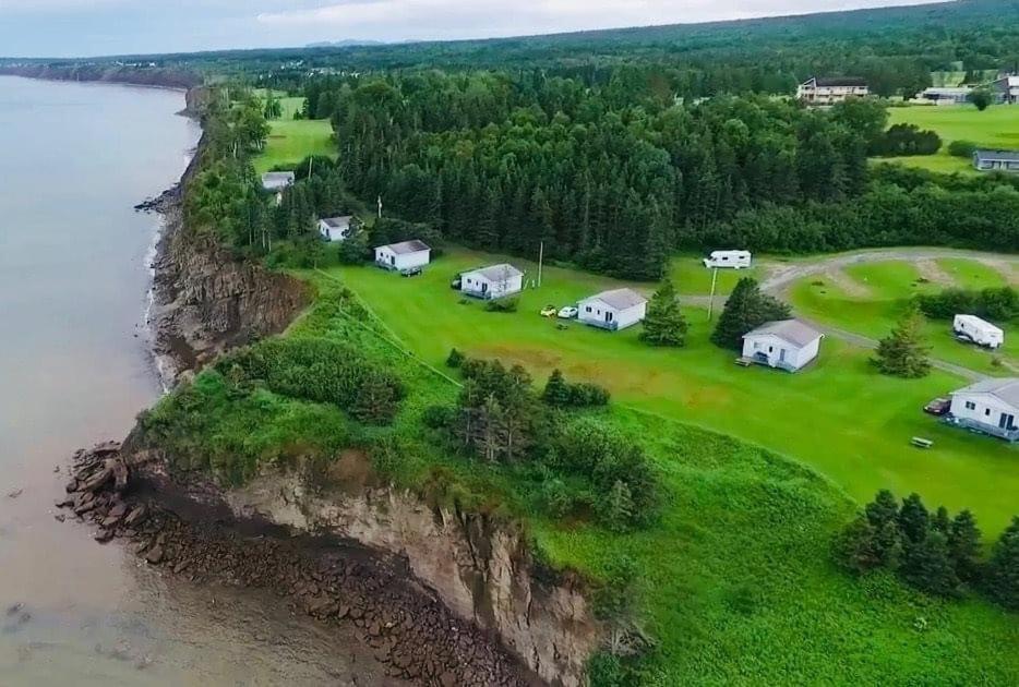 Hebergement Fort Prevel Saint Georges De Malbaie ภายนอก รูปภาพ